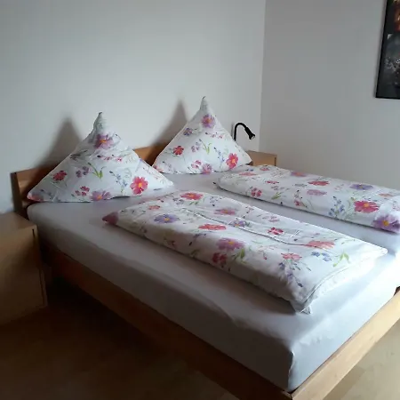 2-Zimmer-Ferienwohnung Gartenblick Rottweil Exterior photo